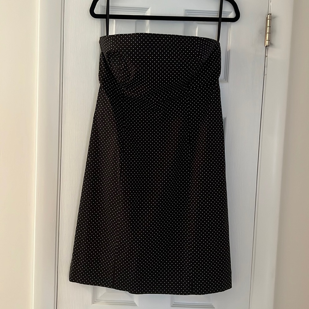 NWOT. GAP Strapless Polka Dot Stretch Dress